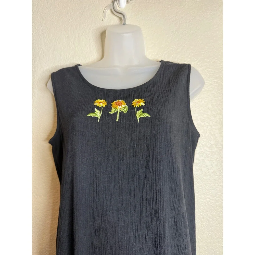 Teddi Womens M Petite Maxi Dress Black Sunflower Embroidered‎ Sleeveless Cottage